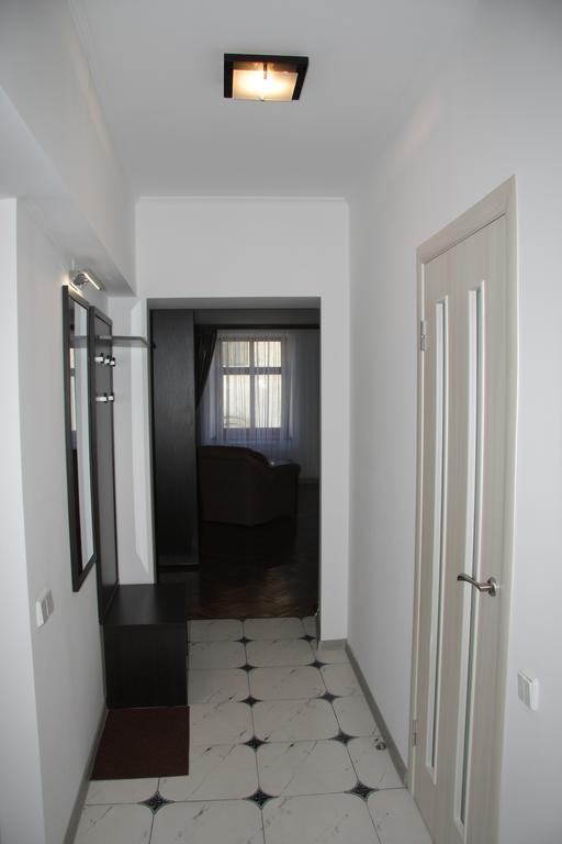 Apartment On Virmenska Street 2 Лвив Екстериор снимка